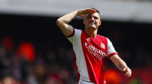 女被多触手怪吸乳网站