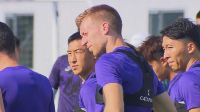 免费精品国产日韩热久久