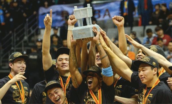 男女打扑克直播软件